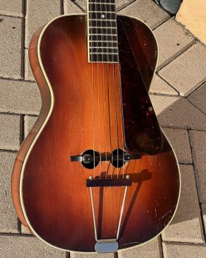 1935 Vivi-Tone Acousti-Guitar