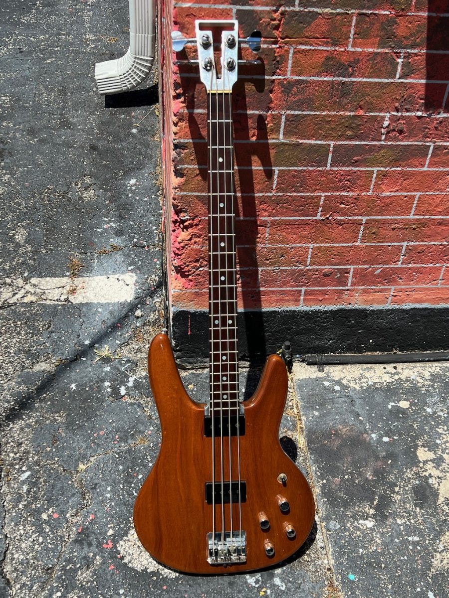 1975 Travis Bean TB2000 Bass