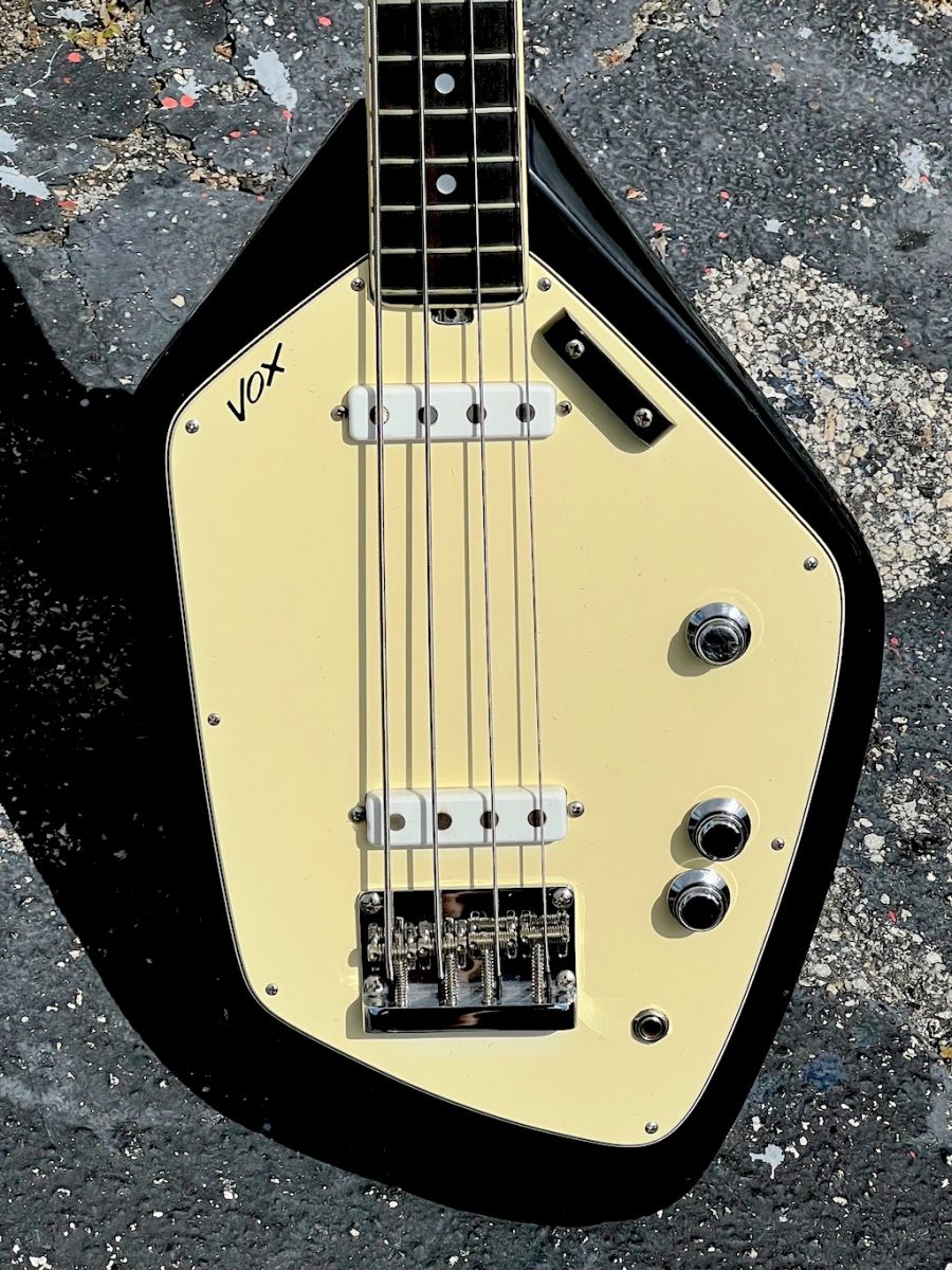 1967 Vox V210 Phantom IV Bass