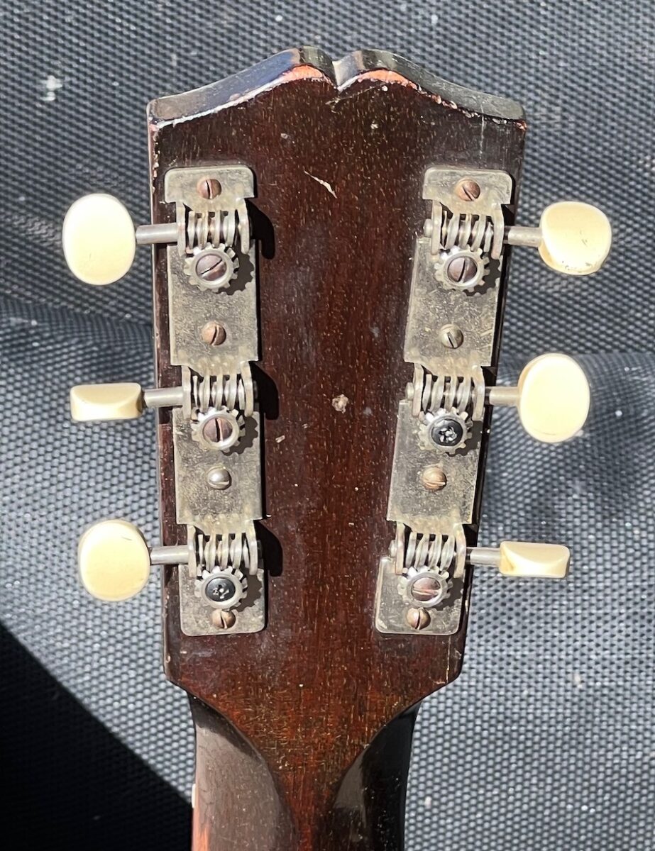 1932 Gibson L-50