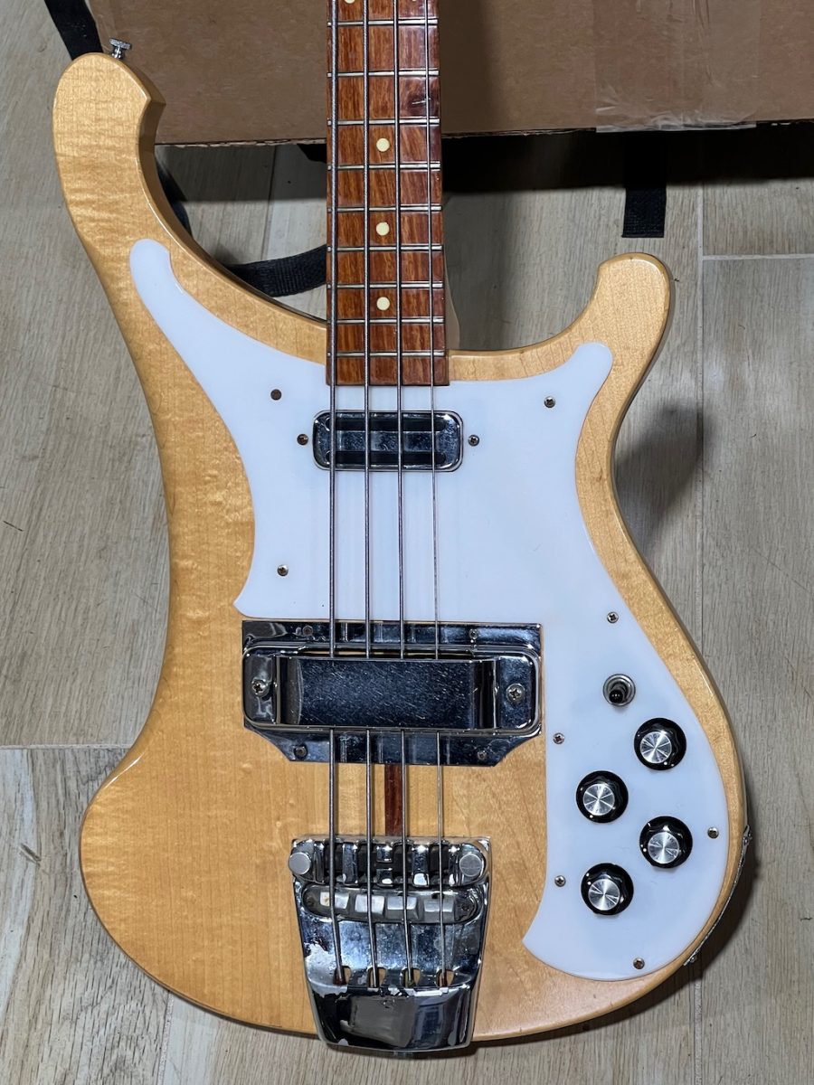 1972 Rickenbacker 4000S Bass
