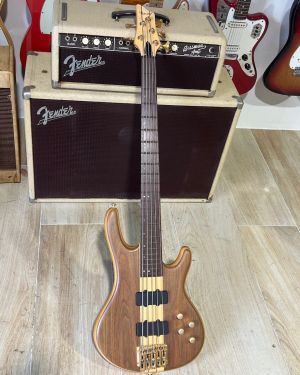 2001 Raven R5000G 5-string Bass