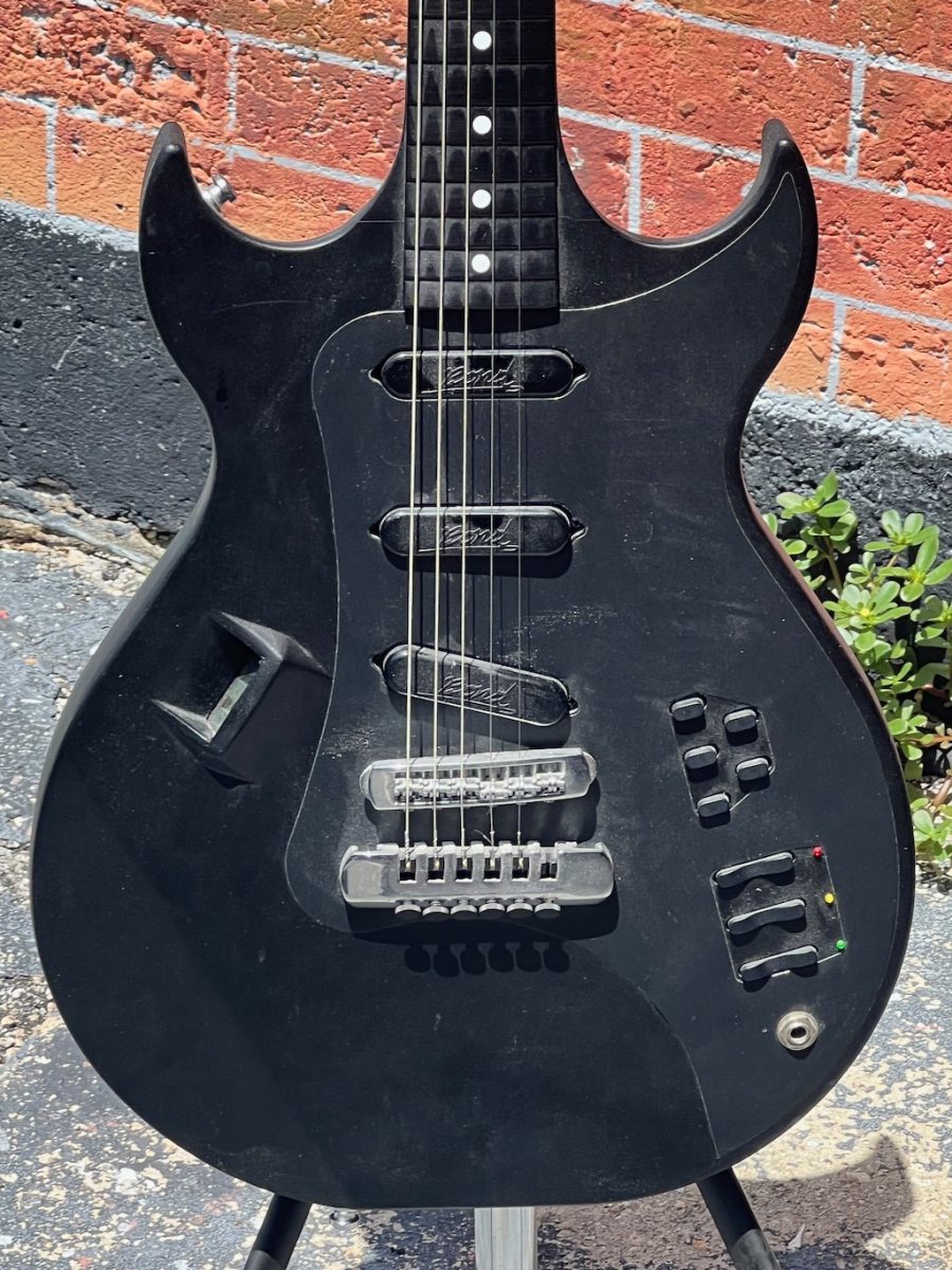 1985 Bond Electraglide guitar