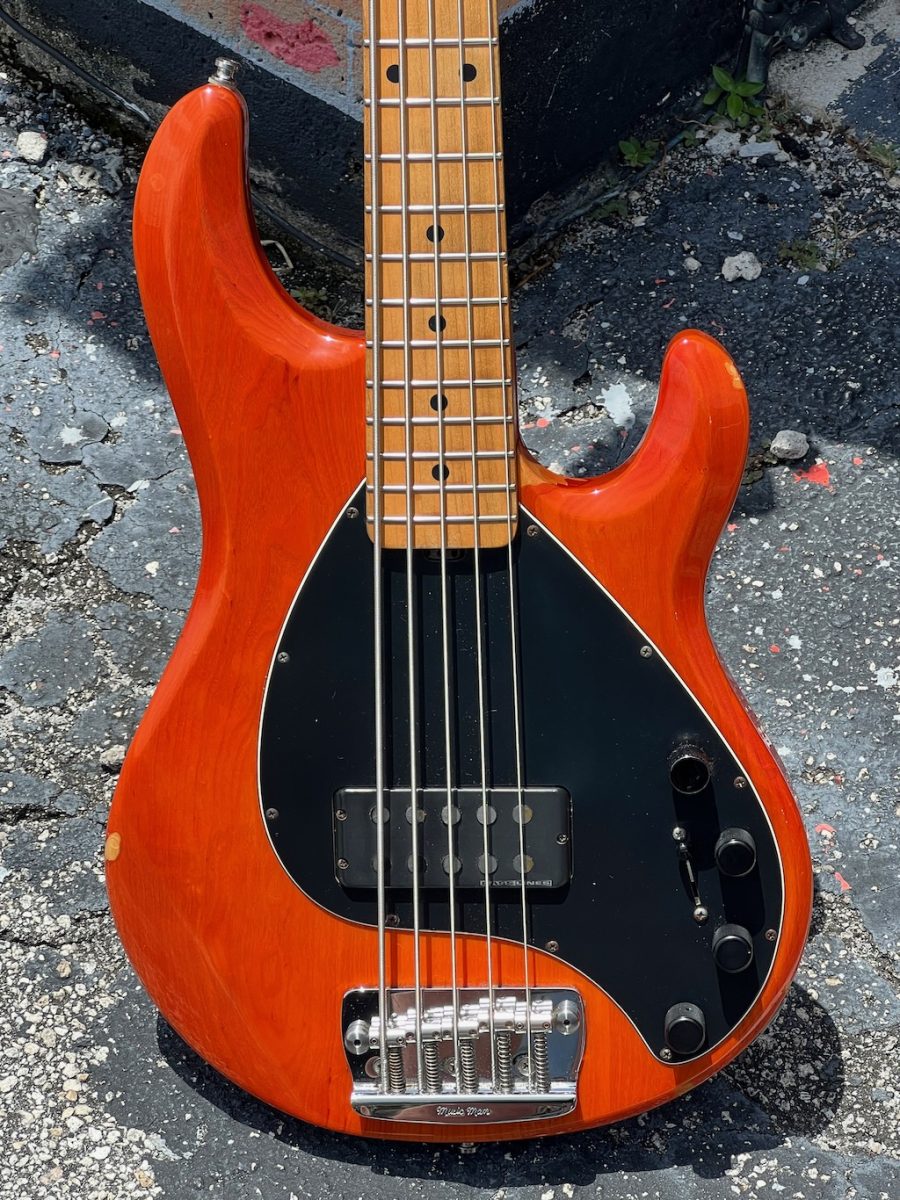 2000 Music Man Stingray 5-string Bass