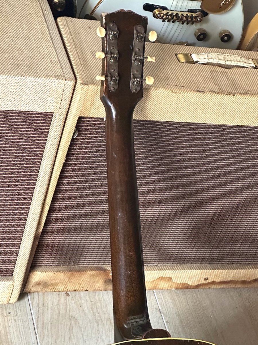 1946 Gibson J-45