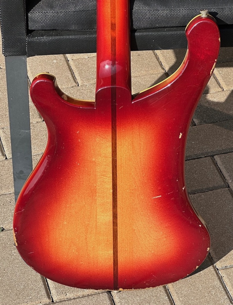 1976 Rickenbacker 4001 Fretless Bass