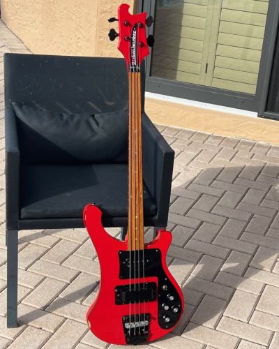 1986 Rickenbacker 4003 Fretless Bass