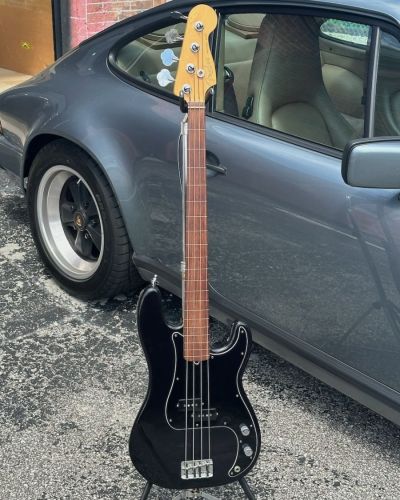 1996 Fender Precision Fretless Bass