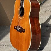 1969 LTD by Silvertone model 319 Jumbo