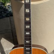 1969 LTD by Silvertone model 319 Jumbo
