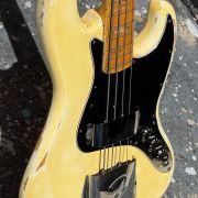 1977 Fender Jazz Bass
