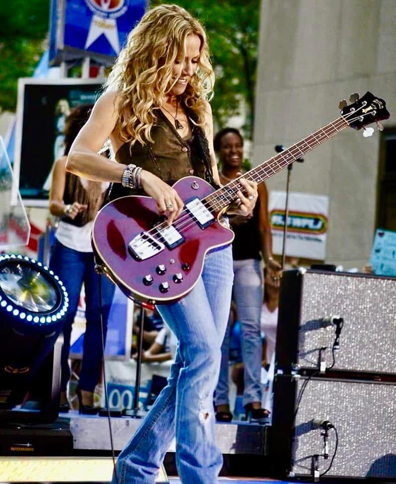 1972 Guild M-85 Bass