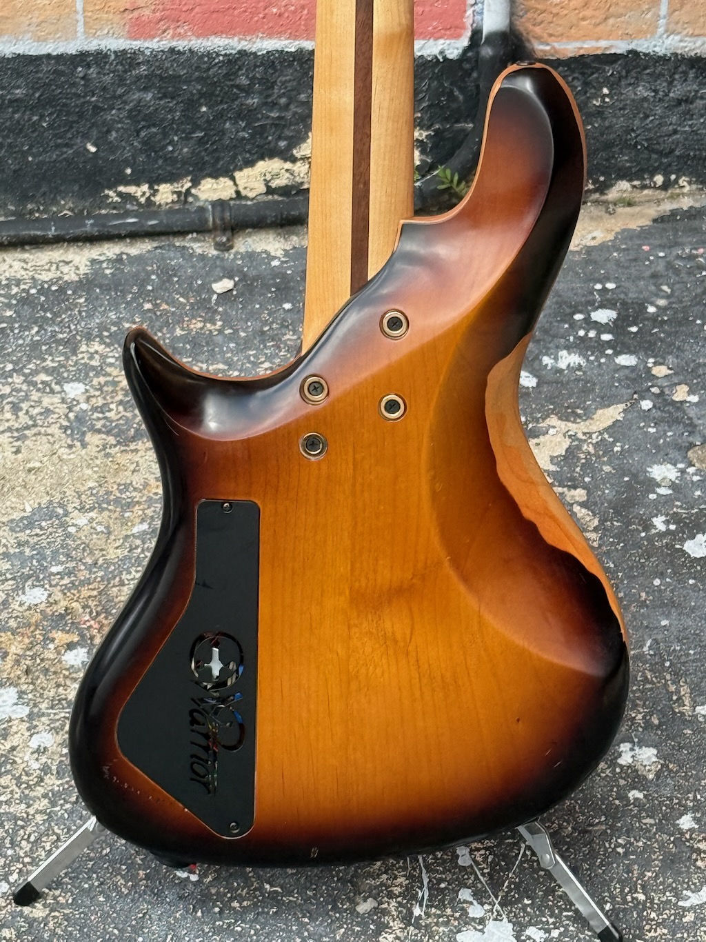 2020 Warrior Bella “California Exclusive” Bass