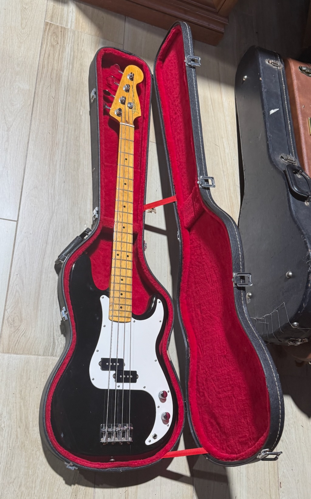 1984 Fender Precision Bass