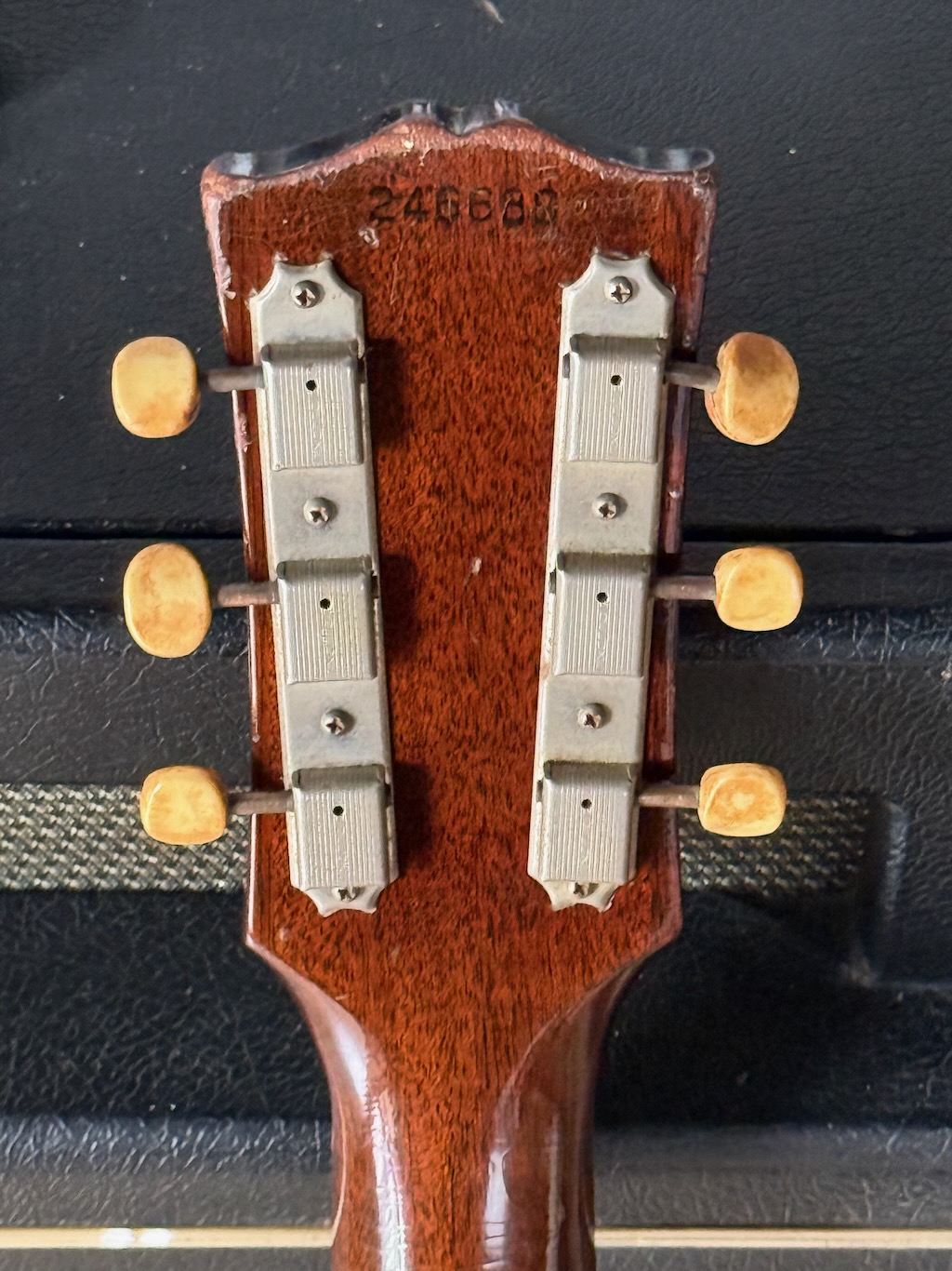 1964 Gibson LG-1