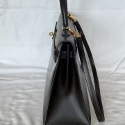1995 Hermes Kelly 35 Black Box w/Gold Hardware