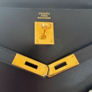 1995 Hermes Kelly 35 Black Box w/Gold Hardware