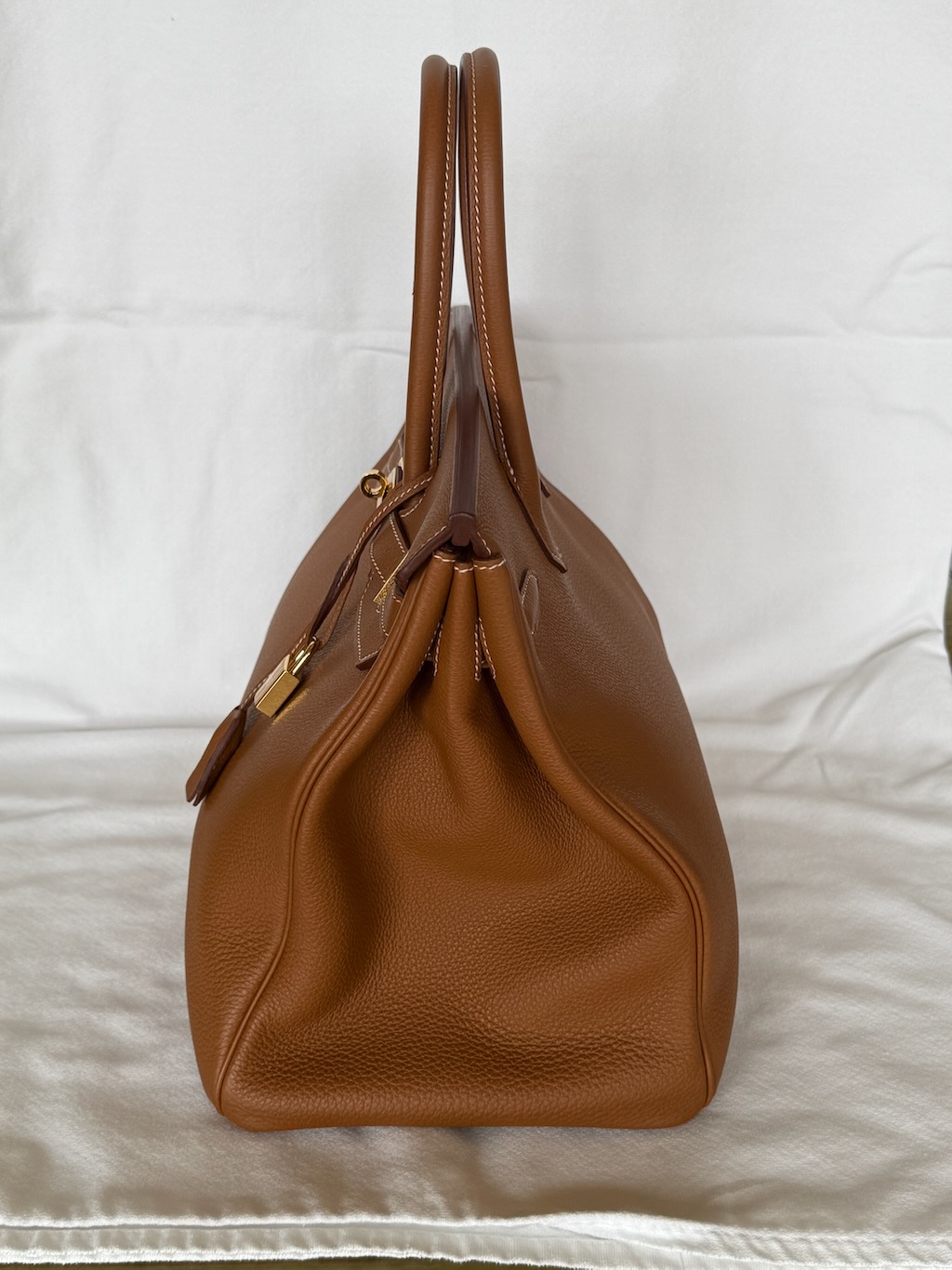 2022 Hermes Birkin 35 Gold w/Gold Hardware