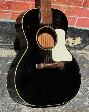 1932 Gibson L-00
