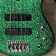 2006 Roscoe Standard Century 5 String Bass
