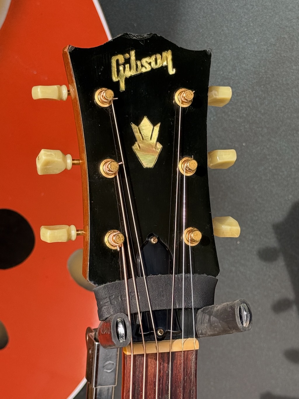 美品希少品　Gibson J-100XTRA 2001年製 美品希少品 Gibson J-100XTRA 2001年製 美品希少品 Gibson J-100XTRA