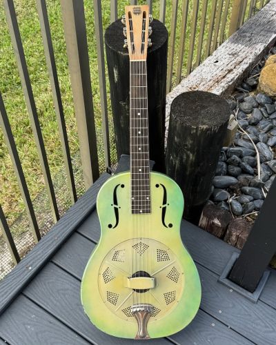 1930 National Polychrome Triolian Resonator