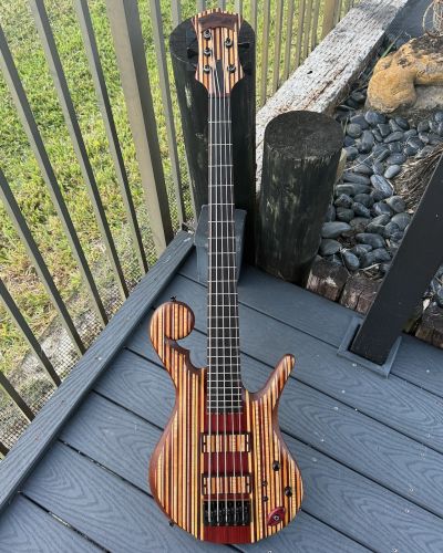 2021 Carl Thompson 34″ 5-String Rainbow Bass # 3121