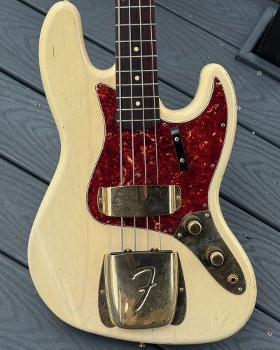 2007 Fender Jazz Bass ’60 Relic “Guitar Broker” Ltd. Run