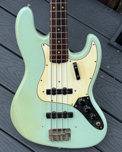 1965 Fender Jazz Bass