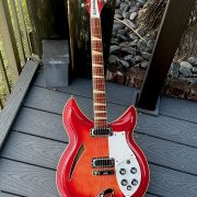 1970 Rickenbacker 381