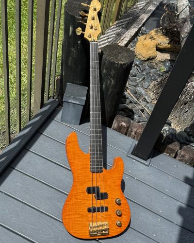 1992 Fender Precision Bass Custom Shop 40th Anniversary