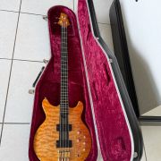 2010 Status Graphite Kingbass Mk. II Artist 4 String Headed Bass