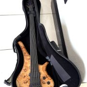 2021 Marleaux Diva # 069 5-String Fretless Bass