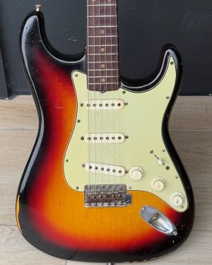 1962-3 Fender Stratocaster