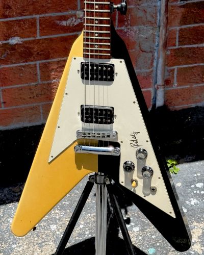 1993 Gibson Flying V Rudolf Schenker “Signed” Signature 1 of 103
