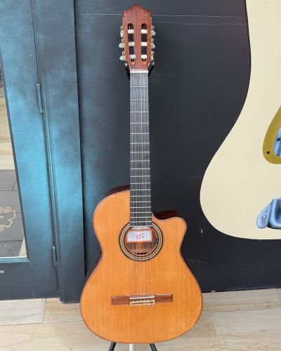 2007 Jose Ramirez Estudio 2CWE Cutaway Electric