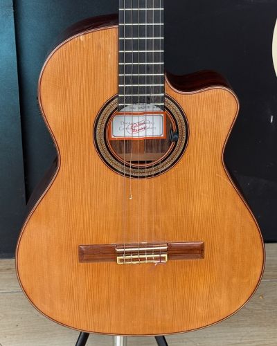 2007 Jose Ramirez Estudio 2CWE Cutaway Electric