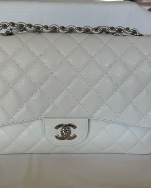 2000 Chanel Caviar Quilted Jumbo Classic