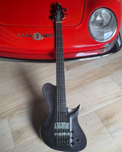 2020 Warrior Isabella 5-String Bass