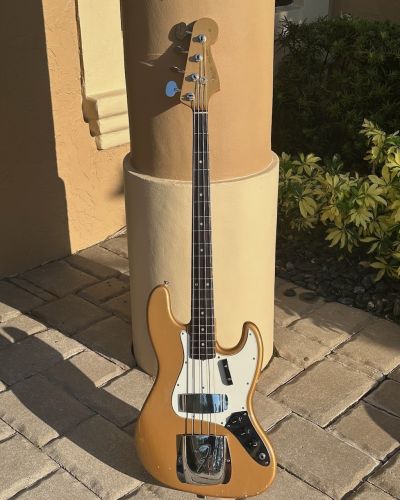 1965 Fender Jazz Bass