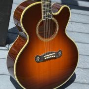 2002 Gibson SJ-2000