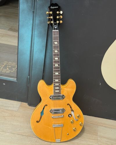 1998 Epiphone E230TD John Lennon “Revolution” 1965 Casino