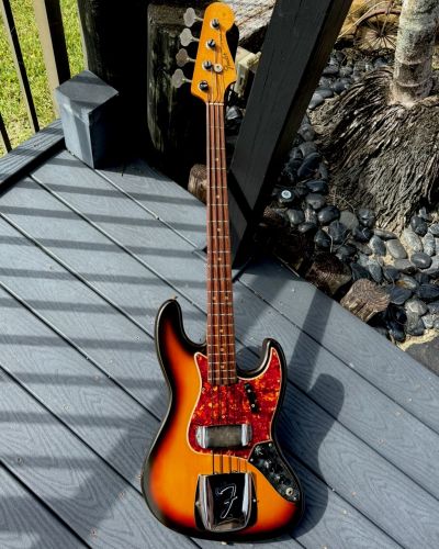 1965 Fender Jazz Bass